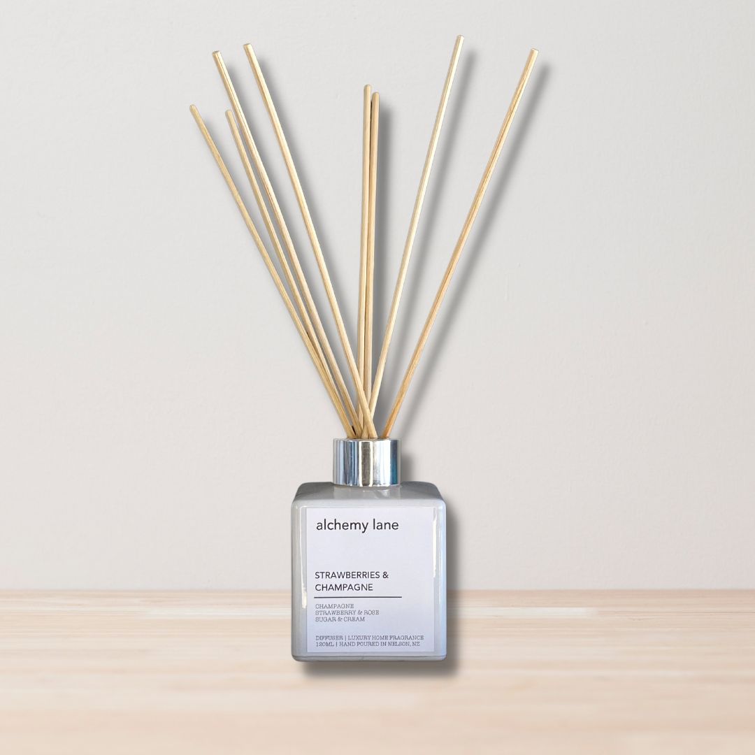 Strawberries & Champagne - Reed Diffuser - 120ml